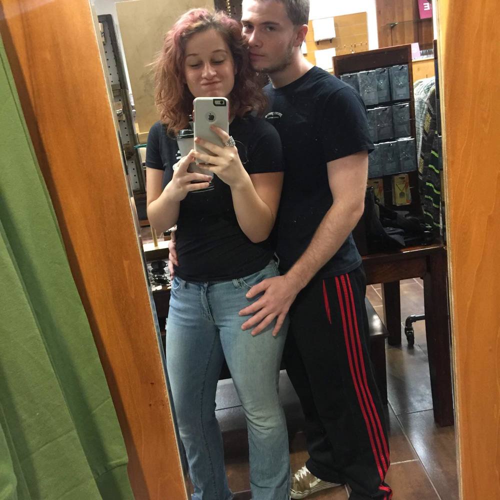 Meet your Posher, Alija